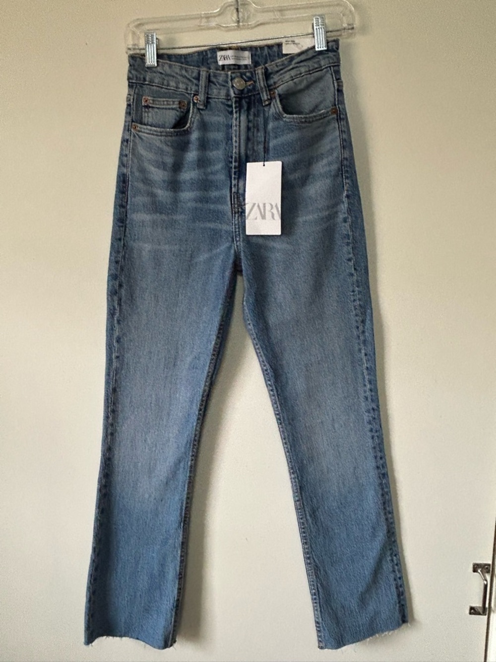 Zara Light Blue Denim Jeans with Contrast Stitching